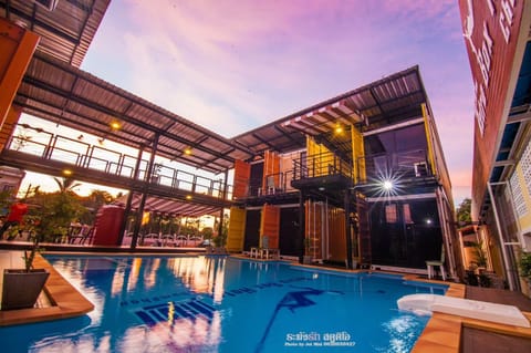 Outdoor pool, sun loungers