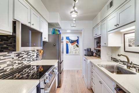 Apartment (1 Bedroom) | Interior