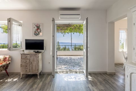 Family House, Sea View | Terrace/patio