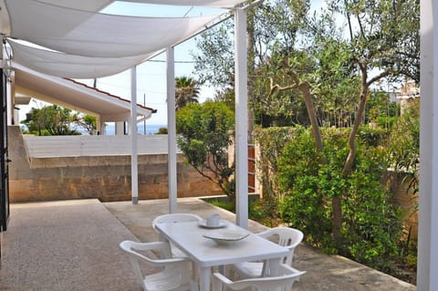 House, Smoking | 2 bedrooms