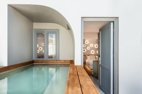 Luxury Suite (Argo Cabana, Steam Bath, Outdoor Heated Plunge Pool) | Private spa tub