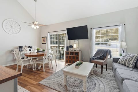 Welcome to Fall Creek Farmhouse!​