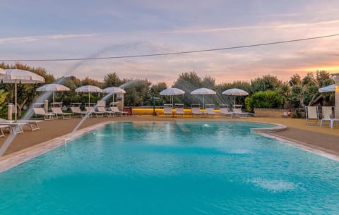 pool
