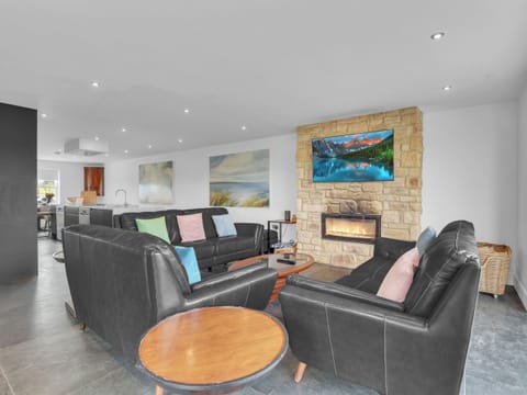 Duke House, Dukesfield