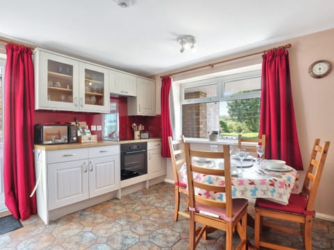 Riverview Bungalow, Warkworth