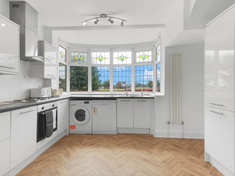 Cullercoats Bay Haven, North Shields