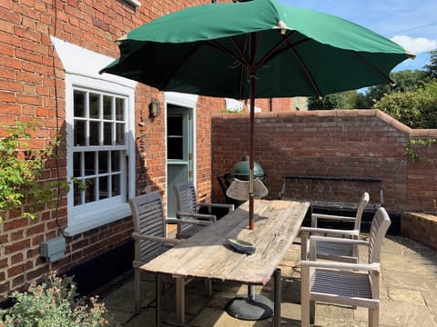 Patio area with outdoor furniture | Coastguard&rsquo;s Cottage, Burnham Overy Staithe, near Burnham Market