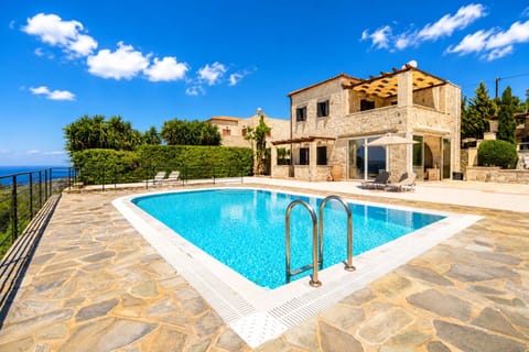 Building Exterior, Outdoor, Pool, Scenic View