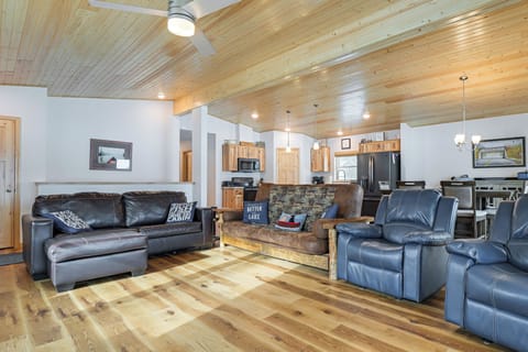 Park Falls Vacation Rental | 4BR | 3BA | 2,300 Sq Ft | Stairs to Access