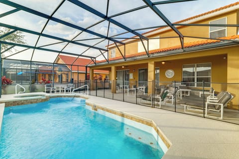 Davenport Vacation Rental | 7BR | 5.5BA | 2,700 Sq Ft | Steps to Enter