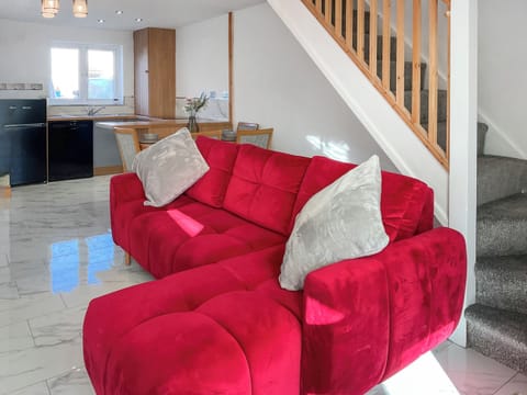 Open plan living space | Clovelly Place, Newton , Swansea