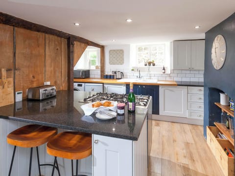 Kitchen | Hurst Cottage, Sturminster Newton