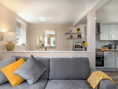 Open plan living space | Seagrass Cottage, Aberdyfi, near Aberdovey