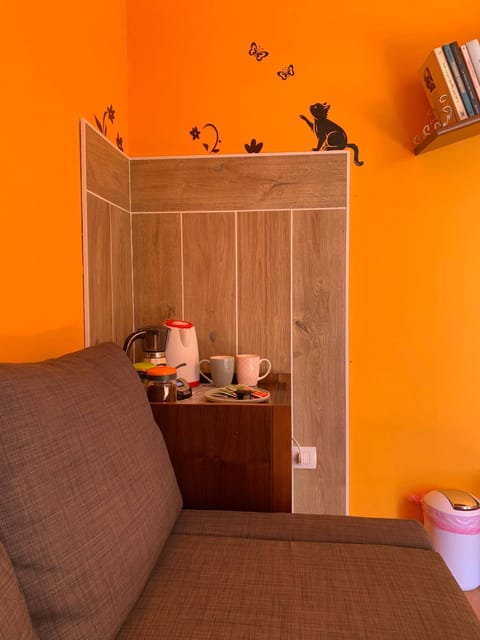 Studio, 1 Bedroom, Smoking, Balcony | Interior