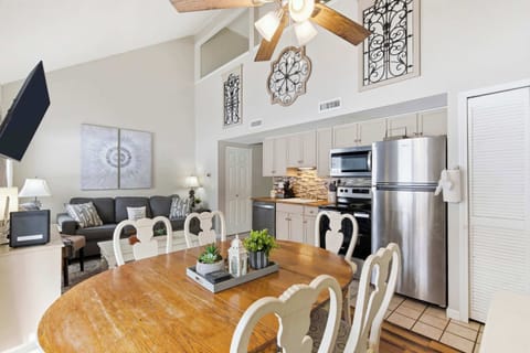 Condo, Multiple Beds, Patio, Garden View (Fall Creek Farmhouse) | Private kitchen