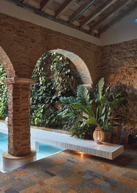 House | 6 bedrooms, Internet