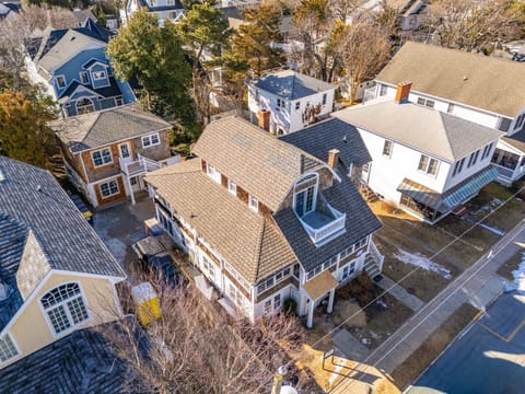 Exterior Above view of Property
