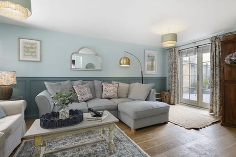 Appledore Cottage Sitting Room - StayCotswold