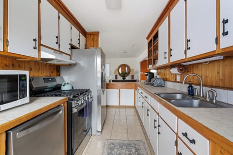 Stunning Views! |  Pet Friendly | The Afterglow