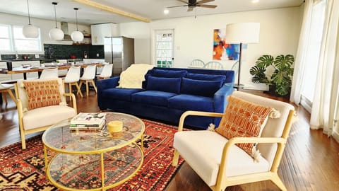 Plenty of room to relax with friends and family