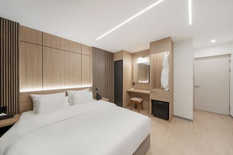 Deluxe Double Room | Free WiFi