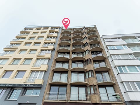 Building, Apartment, Urban Area, Facade, Metropolitan Area, Condominium, Urban Design, Commercial Building, Metropolis