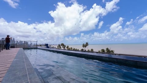 Comfort Studio, 1 Bedroom, Non Smoking, Kitchen | Pool | Outdoor pool