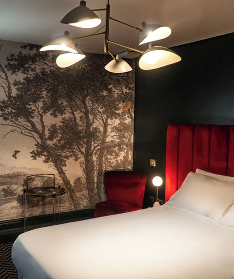 Standard Double or Twin Room, Non Smoking | In-room safe, individually decorated, laptop workspace