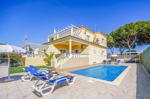 Villa Caly image