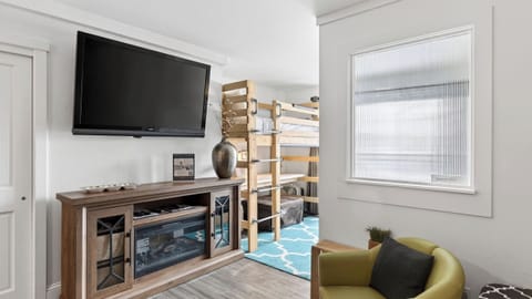 Apartment (1 Bedroom) | Interior