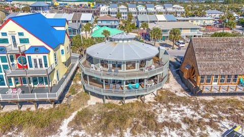 Panorama Beach House
Upstairs Level Only!