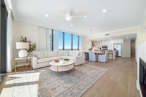 Welcome to Phoenix Gulf Shores II 1801!