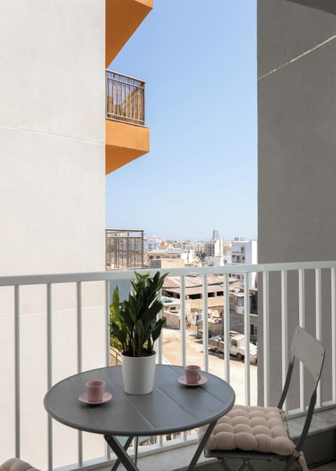 Apartment, City View | City view