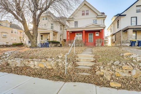 Kansas City Vacation Rental | 3BR | 2BA | 2,100 Sq Ft