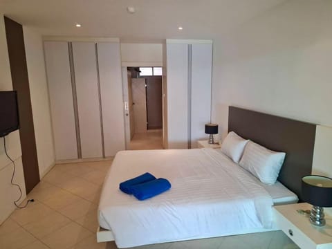 Condo, 1 Bedroom | WiFi (free)