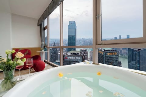Superior Double Room, City View | Deep soaking bathtub
