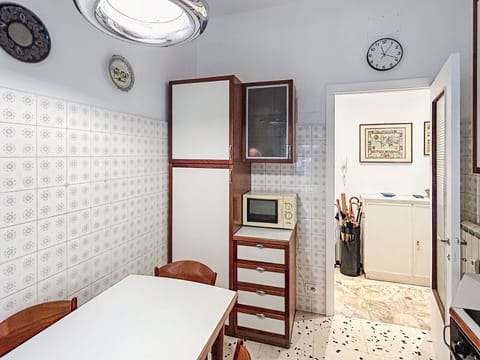 Shrub, Garden, Cottage, Shade, Landscaping, Yard, Backyard, Villa, Farmhouse, Houseplant