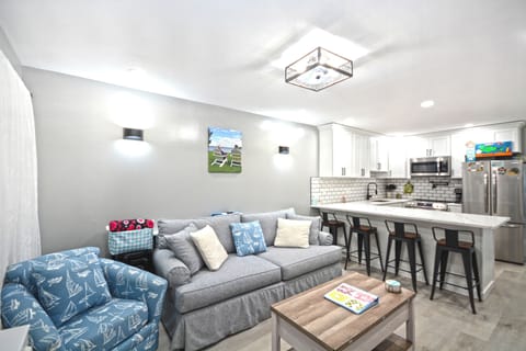 LIVING-AREA