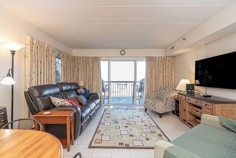 Triton's Trumpet  A201-Living Room