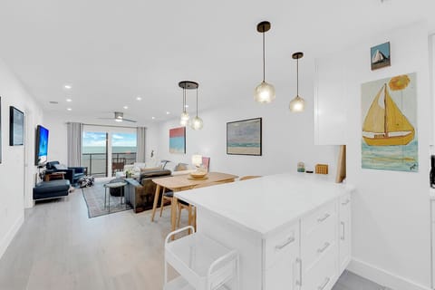 Let the Sea Set You Free! Welcome to this wonderful seaside condo - Leonardo Arms 230