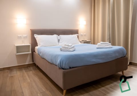 Standard Double Room | Soundproofing
