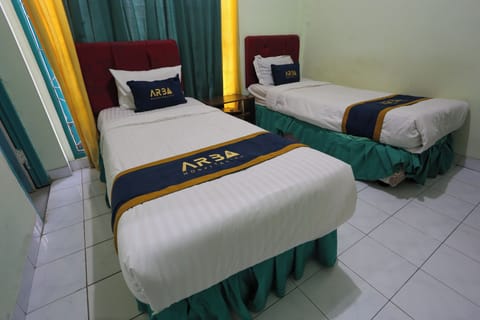 Standard Twin Room | WiFi (free), bed sheets