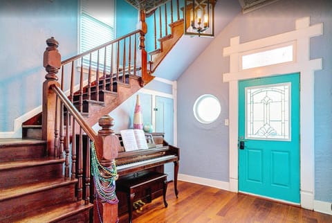 Stairs to unit B 
