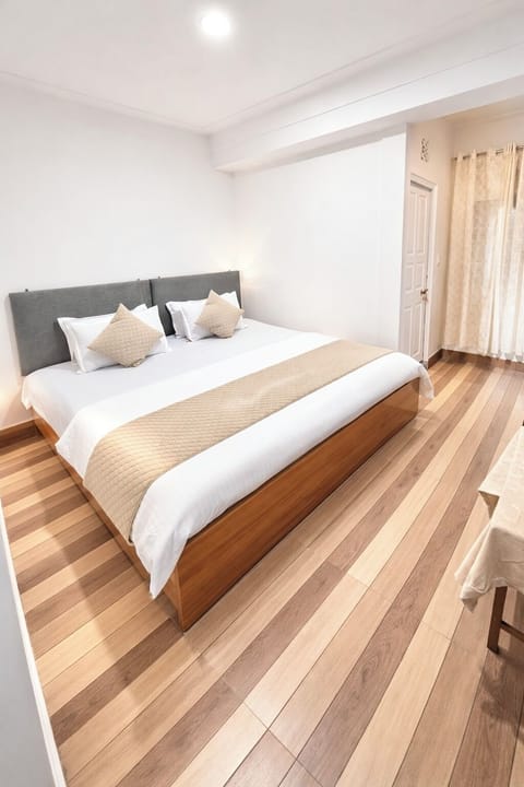 Comfort Double Room | Desk, laptop workspace, WiFi (free)