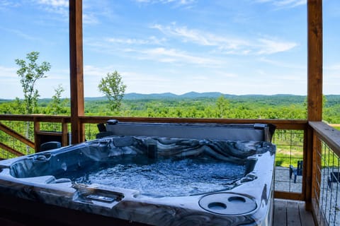 Your very own private hot tub with a stunning VIEW! 
