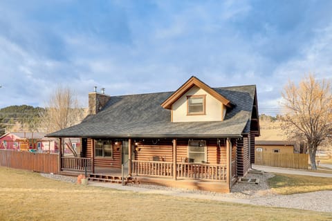 Sturgis Vacation Rental | 5BR | 3BA | 2,000 Sq Ft