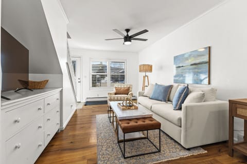 Living Area | Modern Interior