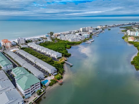 Enjoy the best of both worlds—beautiful Intracoastal views and just steps from the beach!