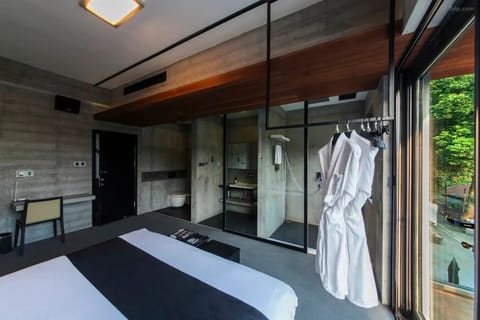 In-room safe, desk, laptop workspace, blackout drapes