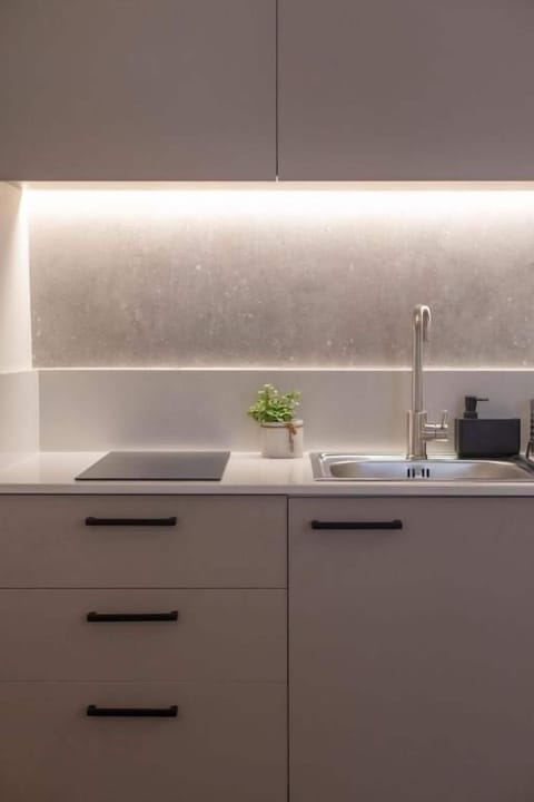 House, 1 Bedroom (Primo) | Private kitchen | Stovetop, espresso maker, coffee/tea maker, cookware/dishes/utensils